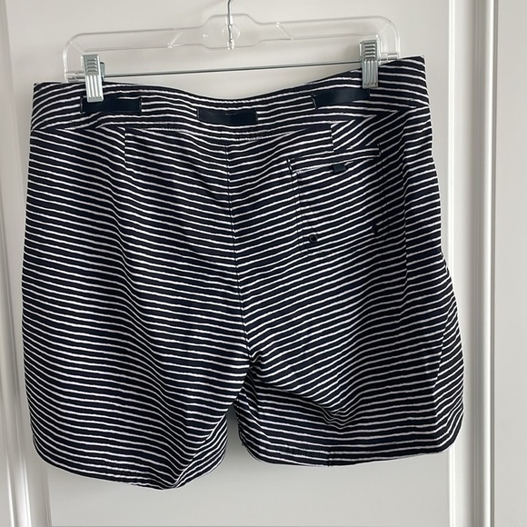 PrAna Women’s Black & White Striped Silvana Board Shorts Drawstring- Size Large - Picture 2 of 6